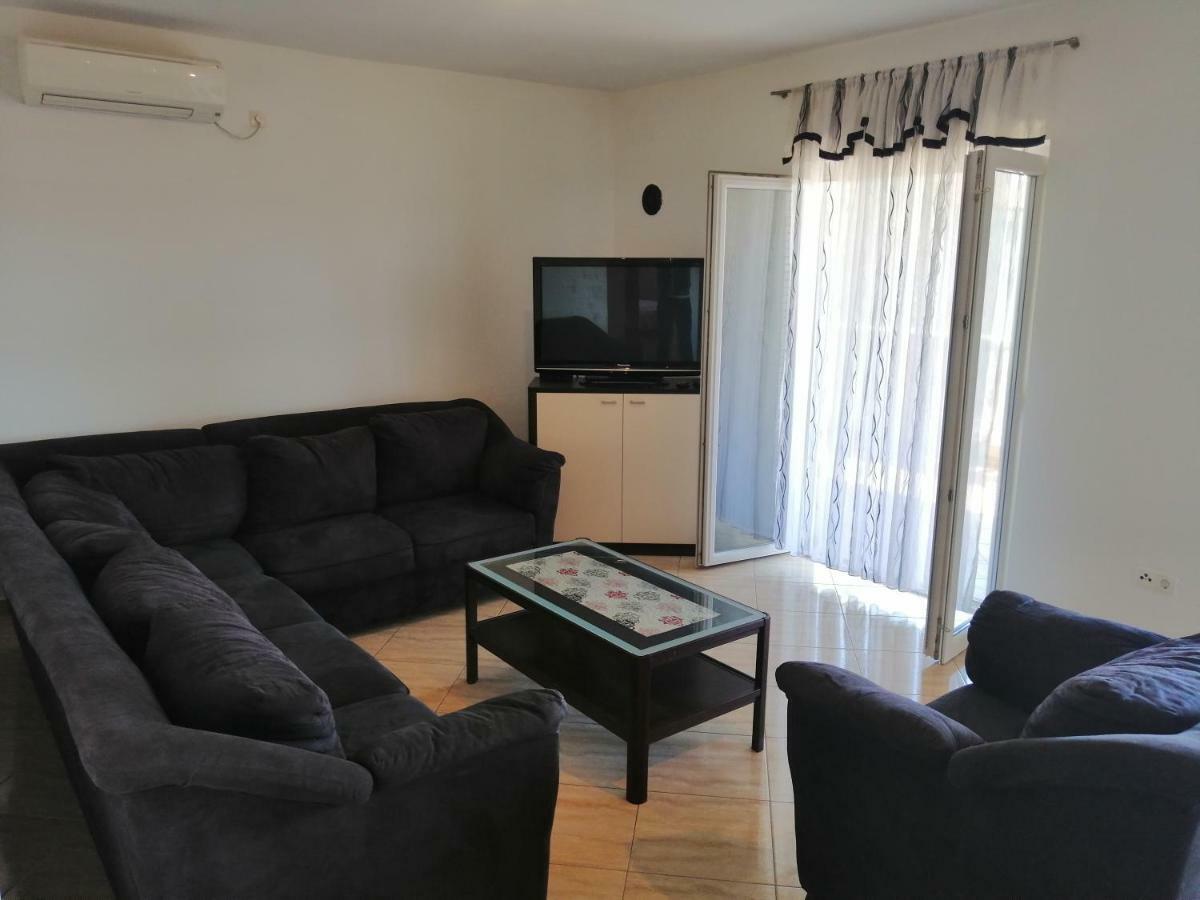 Apartman Rosanda Posedarje Bagian luar foto