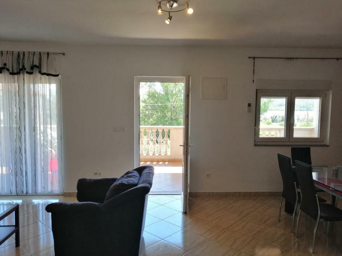 Apartman Rosanda Posedarje Bagian luar foto