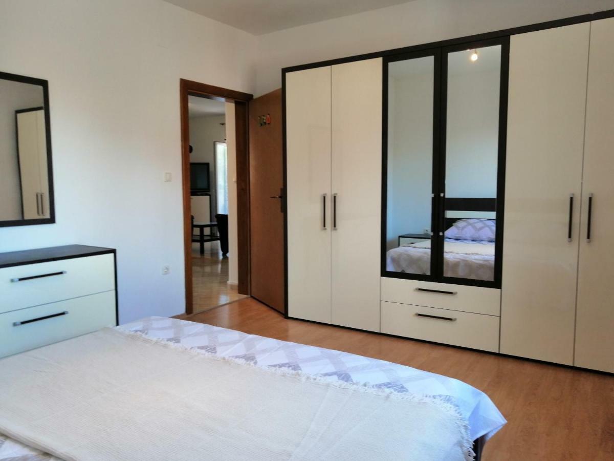 Apartman Rosanda Posedarje Bagian luar foto